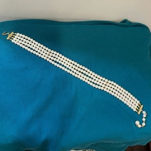 costume pearl choker necklace